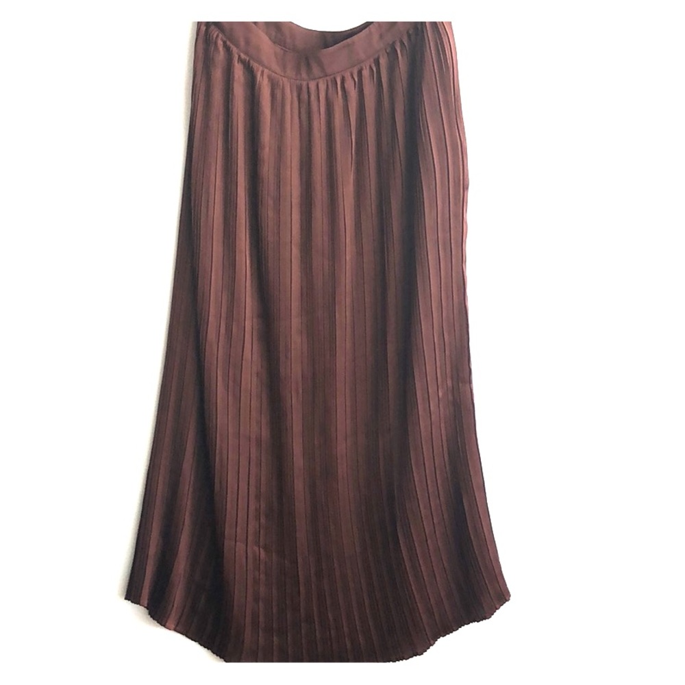 Pleated Midi Skirt